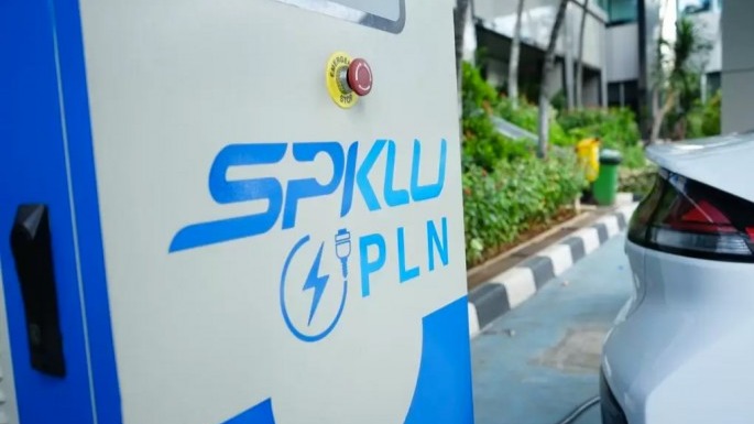 TARGET PLN DALAM MERESPON MARAKNYA MOBIL LISTRIK DI INDONESIA